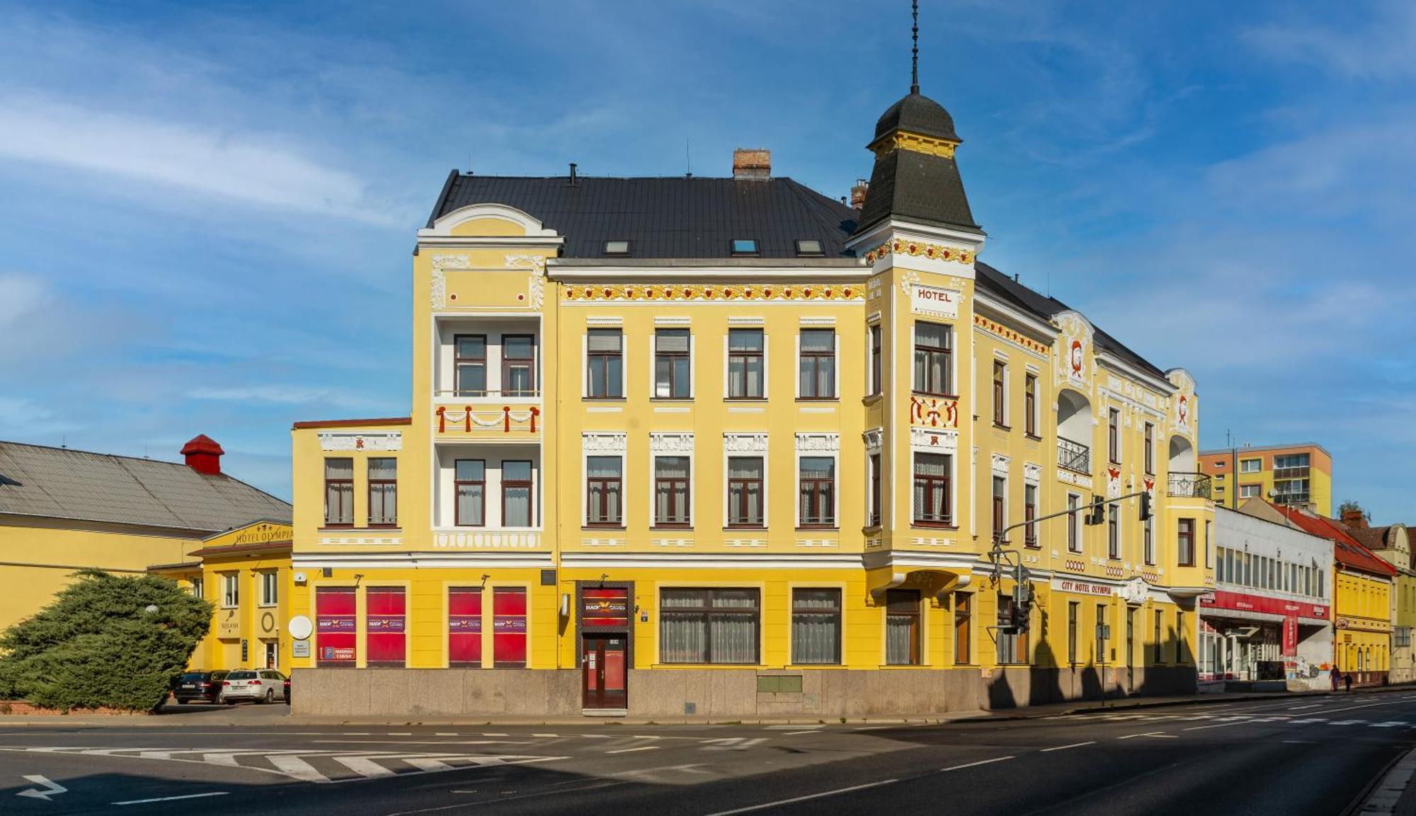 Hotel Olympia Česká Lípa Esterno foto