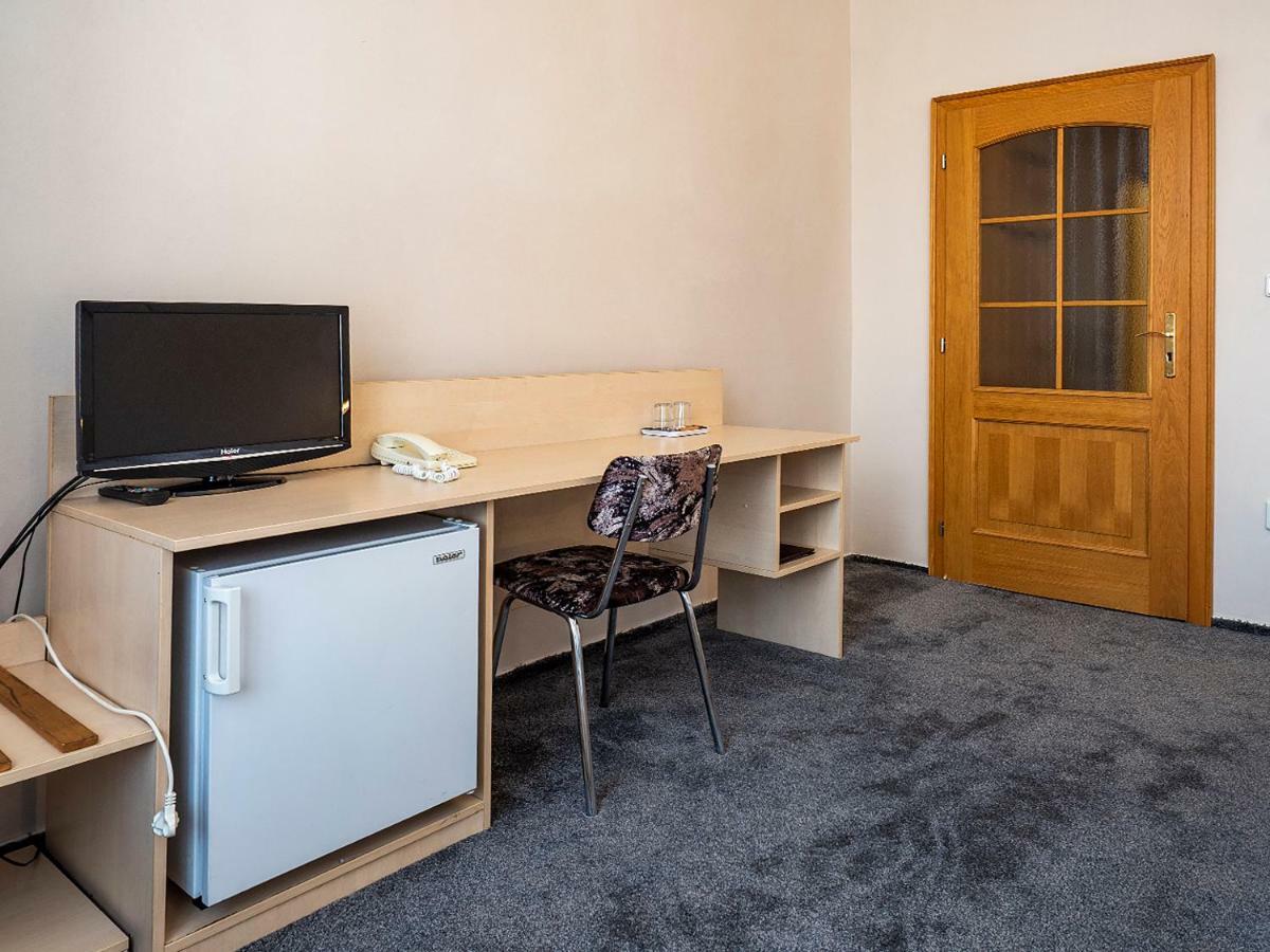 Hotel Olympia Česká Lípa Esterno foto
