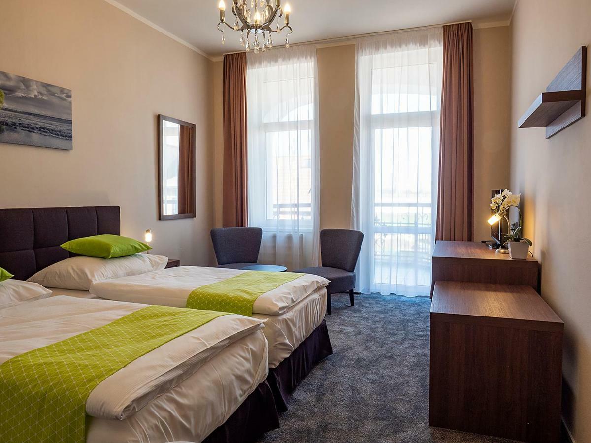 Hotel Olympia Česká Lípa Esterno foto